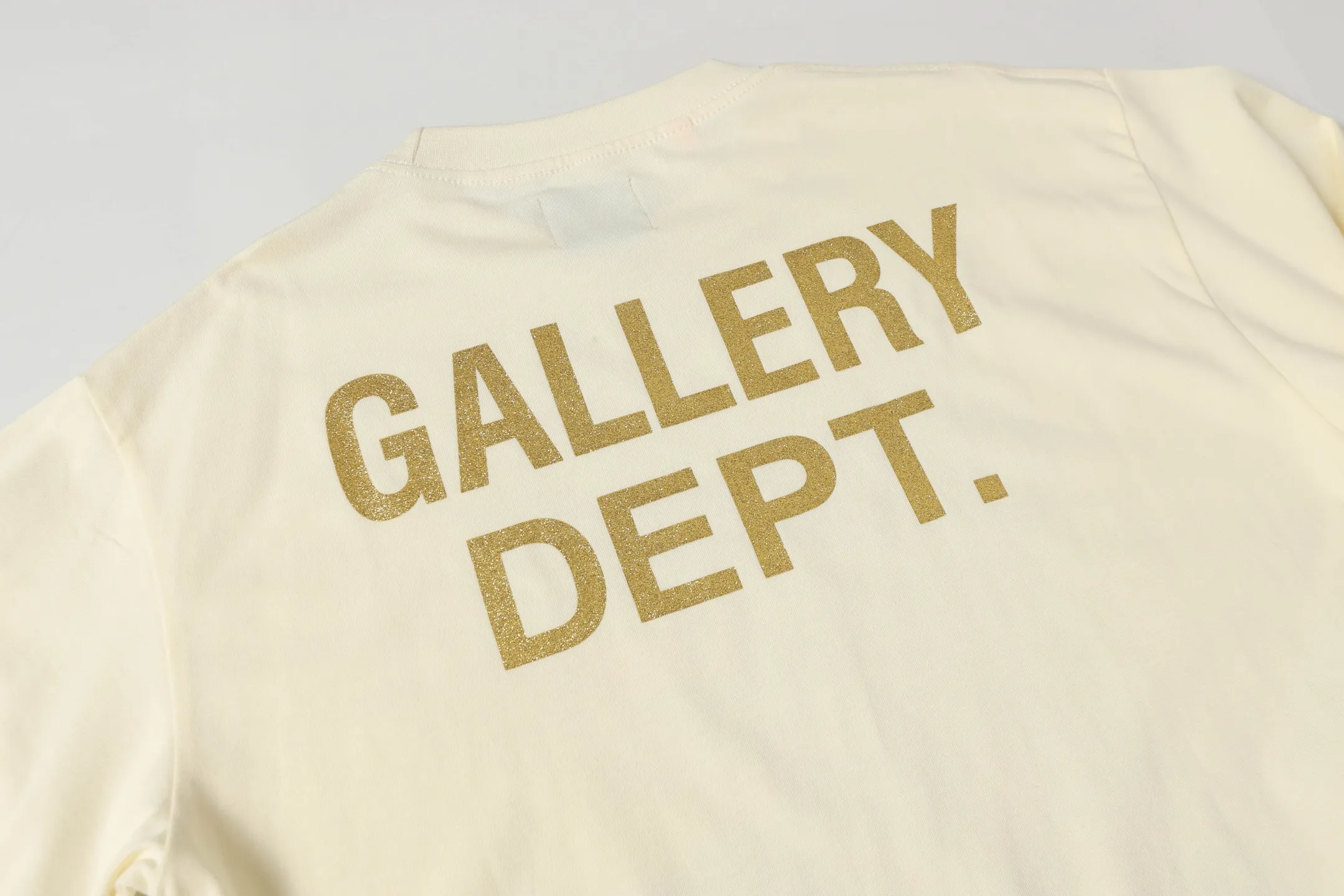 GALLERY.DEPT Summer new short-sleeved style No.: D3313P110 Color: Black Apricot Size: S M L XL